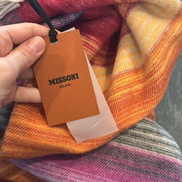 Bruno by Missoni Home Throw - Picture 3 of 5